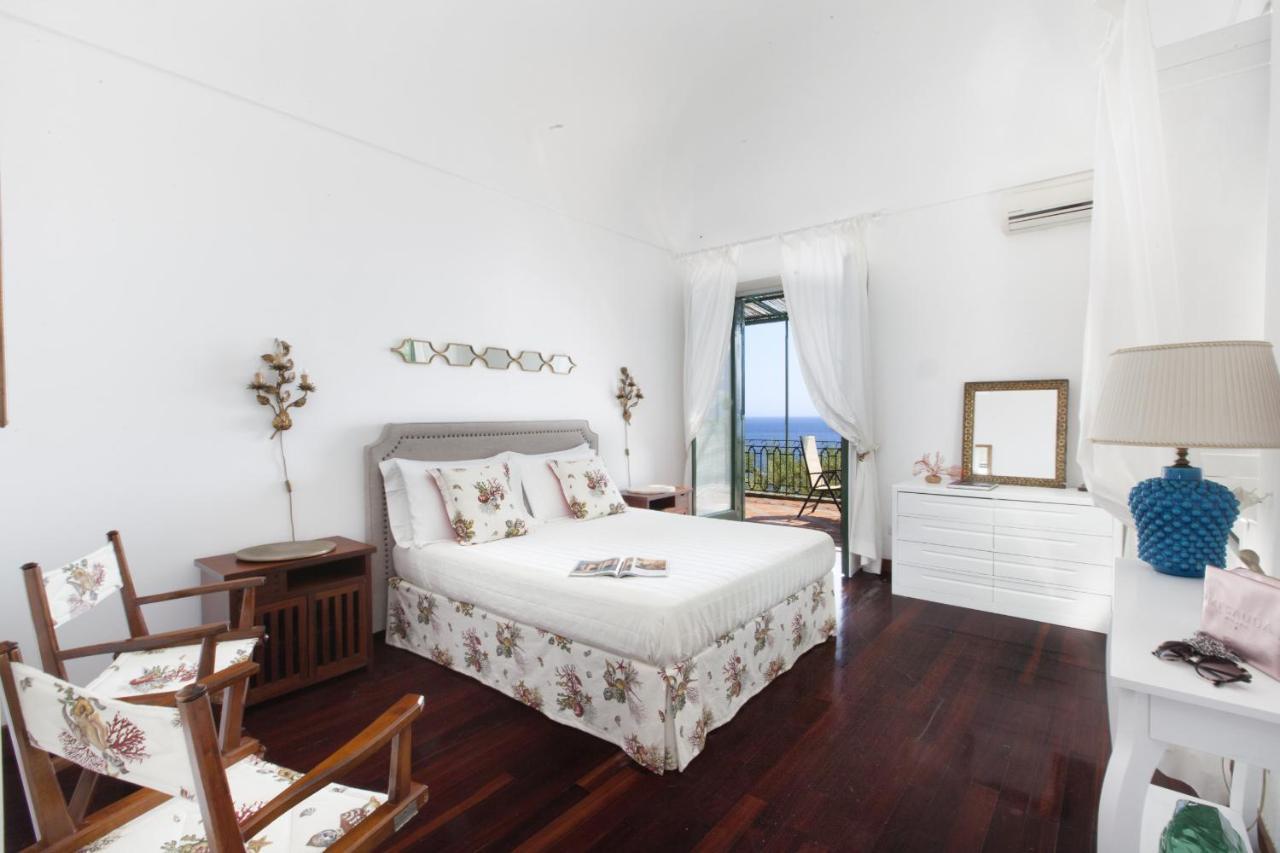 Amore Rentals - Villa Lo Scoglio Positano Zewnętrze zdjęcie