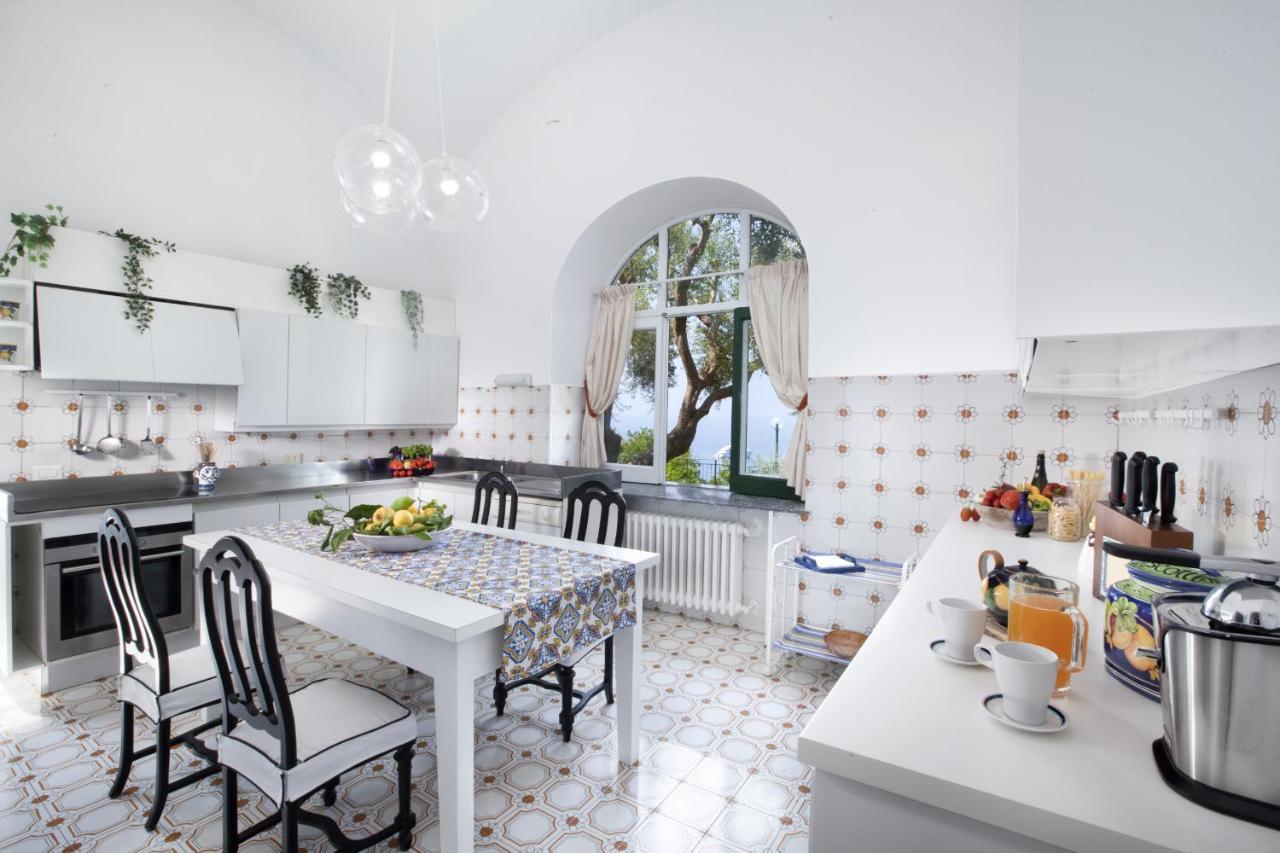 Amore Rentals - Villa Lo Scoglio Positano Zewnętrze zdjęcie